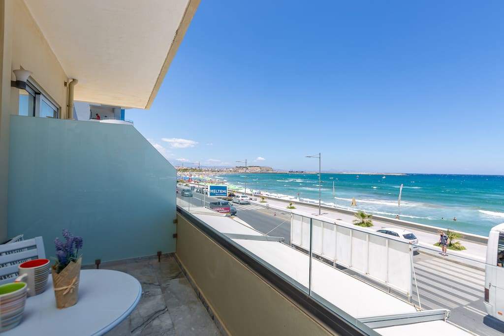 Balcony highlight: Sea view and Spacious