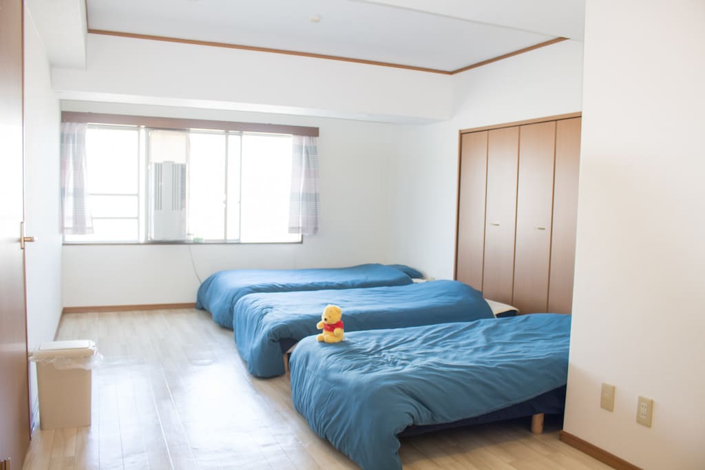 ベッド。4人部屋です