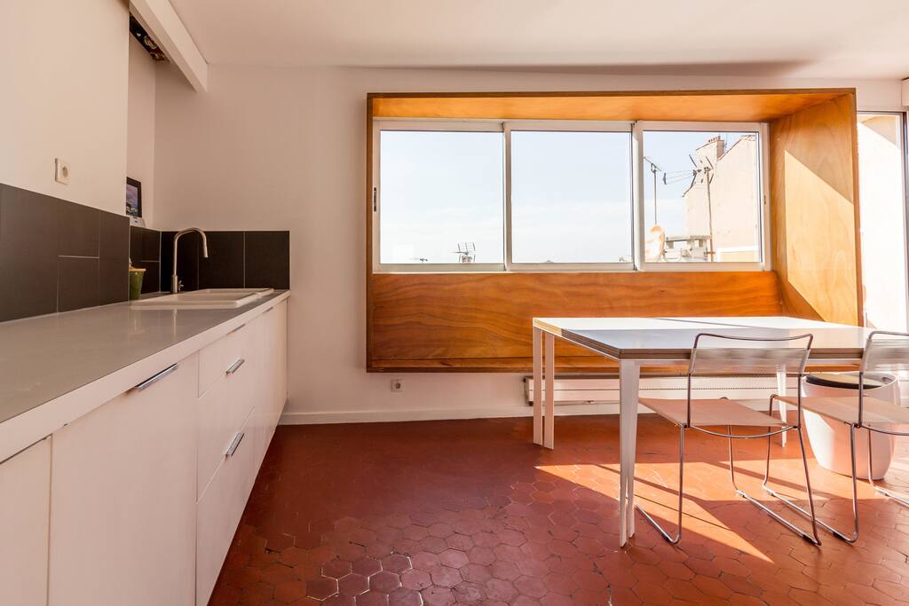 Kitchen & Living room