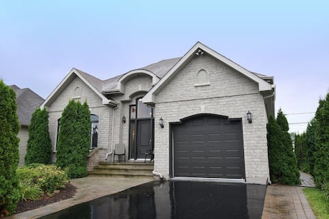 Sainte Clotilde De Chateauguay Vacation Rentals Homes Quebec Canada Airbnb