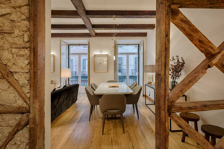 Master Historical Gem in Chiado gallery image 4