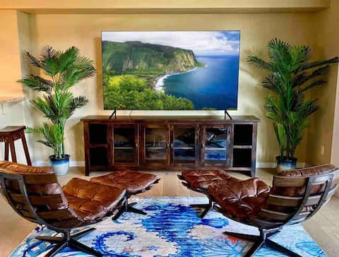 Top Airbnb: Stunning volcano views & private beach in Waikoloa Beach Resort