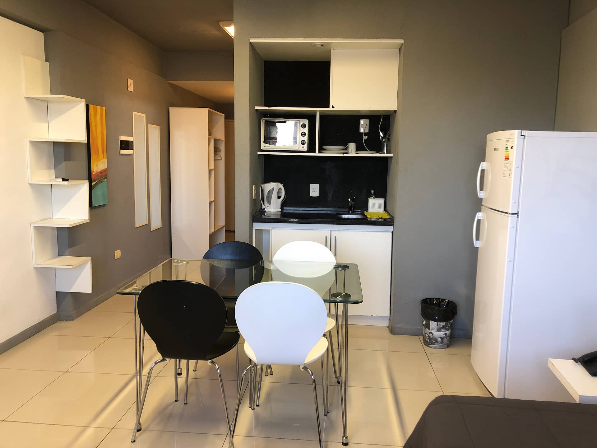 64 Beautiful apartment on Av. 9 de Julio!