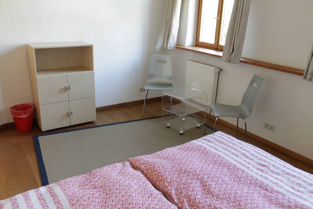 Sitzgelegenheit im Zimmer