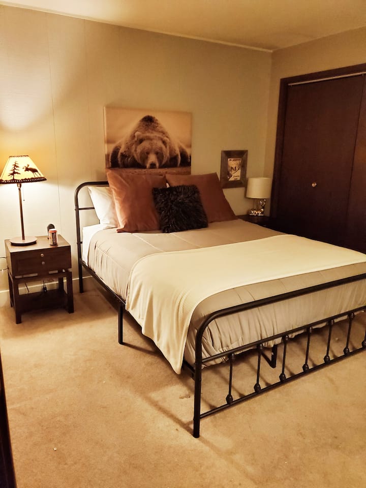 საძინებელი 1