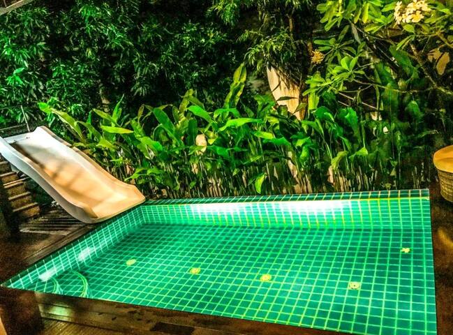 曼谷泳池别墅，4卧5卫，可住10人，近MRT，独栋 gallery image 3