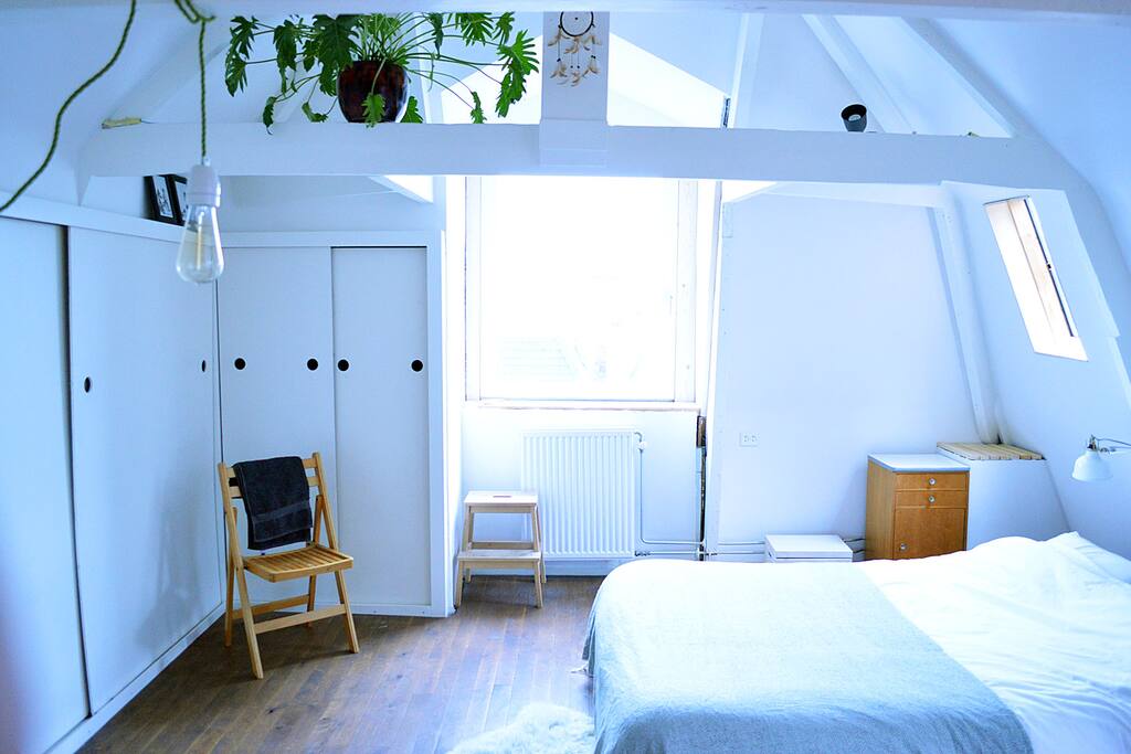 Cosy bedroom