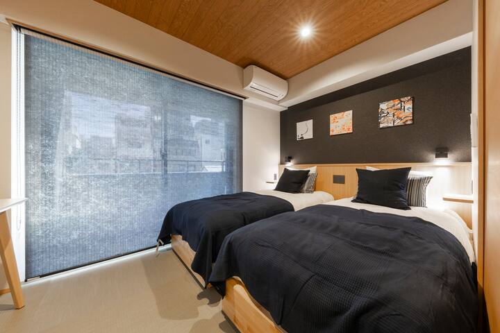 【真 Shin】Asakusa Sta.5 min/4PAX/2DK/4 single bed gallery image 3