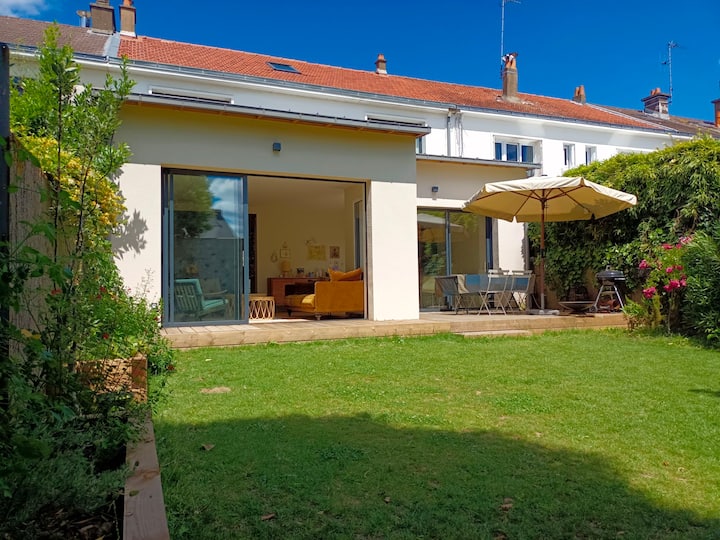 Comfortable family residence Houses for Rent in Nantes, Pays de la Loire, France Airbnb