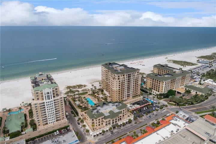 Beautiful Condo On Clearwater Beach - 클리어워터 비치