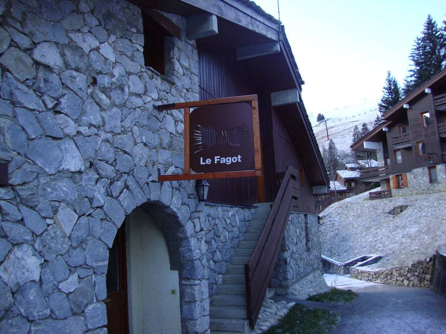 ENTREE DU CHALET