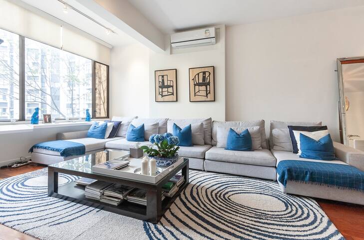 *High Life in Mid-Levels* Executive Suites Central gallery image 3