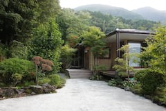 Hakone+Villa+with+Private+Onsen%2C+Ryokan+Style