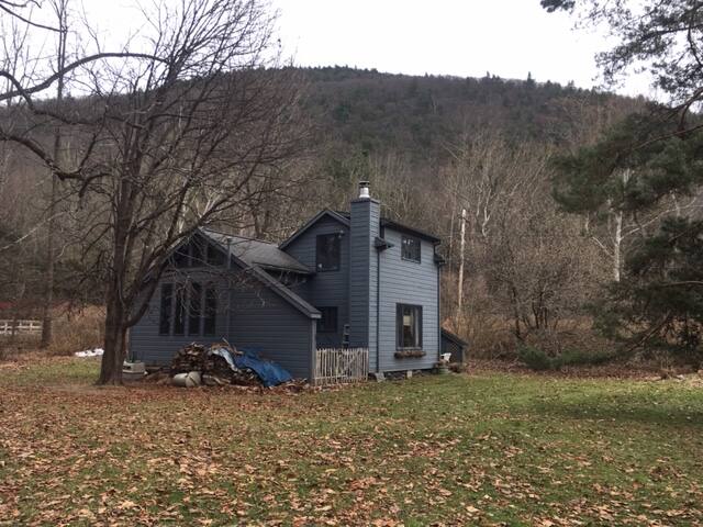Cozy country cottage