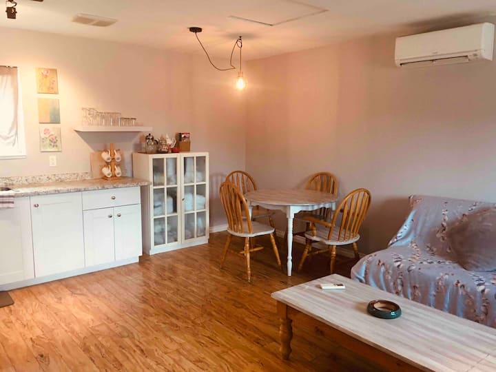 Sacred Earth Bnb - Salt Spring Island