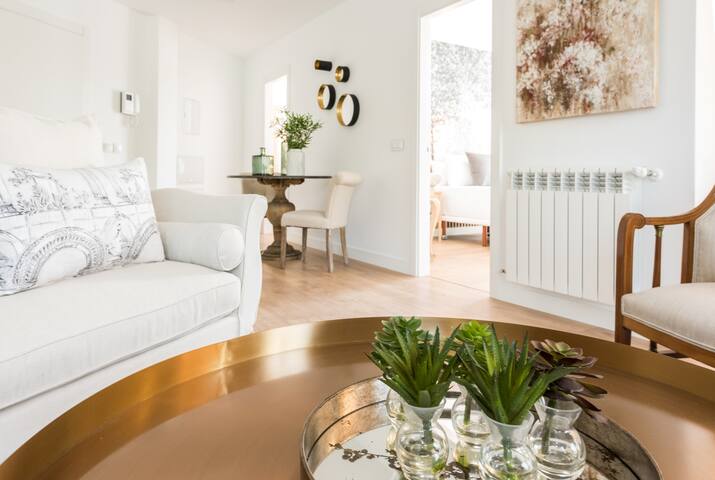 Plaza España Skyline Executive Suite Terrace gallery image 3