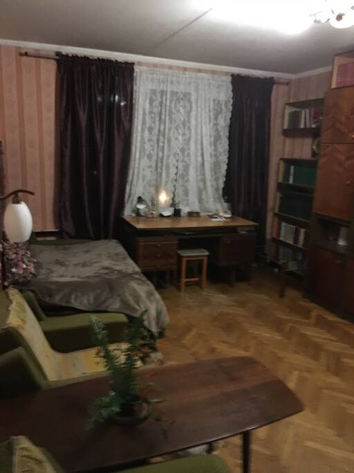 Bedroom 2 with one bed, additional camping bed possible if requested