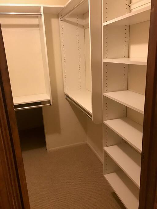Walk-in Closet