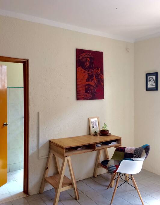 Working Desk
