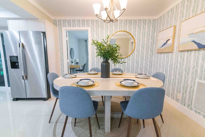 Pet Friendly! King Beds - Modern Lux Near Beach - Boynton Beach