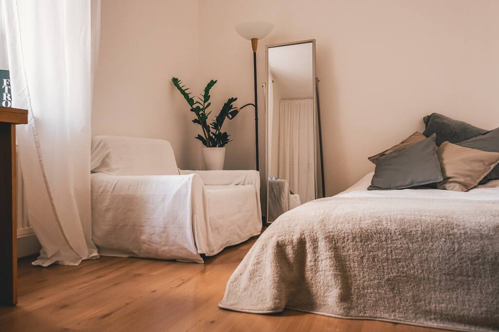 Guest Room - Rest Easy