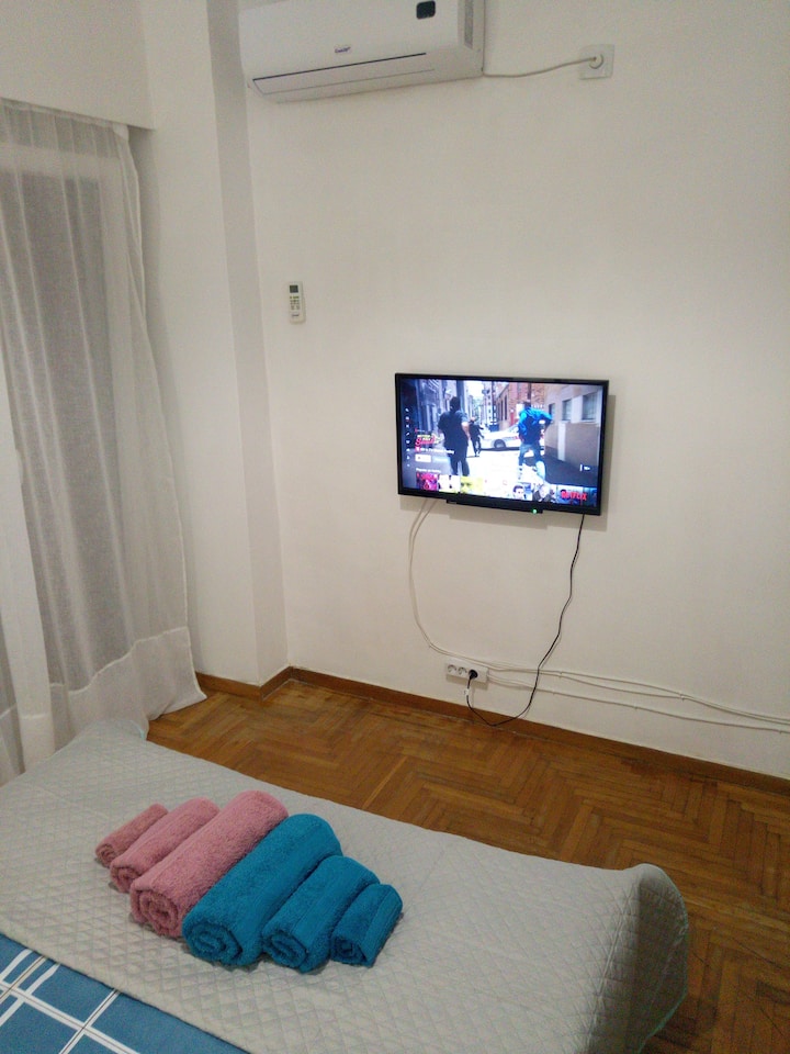Kiyoyozi na televisheni (Netflix inapatikana) ya chumba cha kulala cha tatu