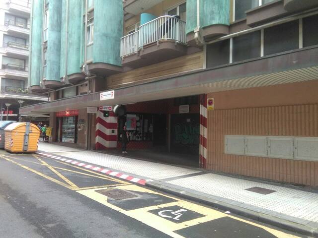 Great attic+terrace+parking. Beach views. ESS00578 gallery image 5