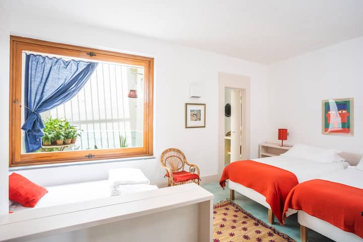 Room 3. The two single beds