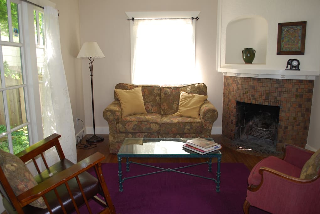 Cottage 1: Living room