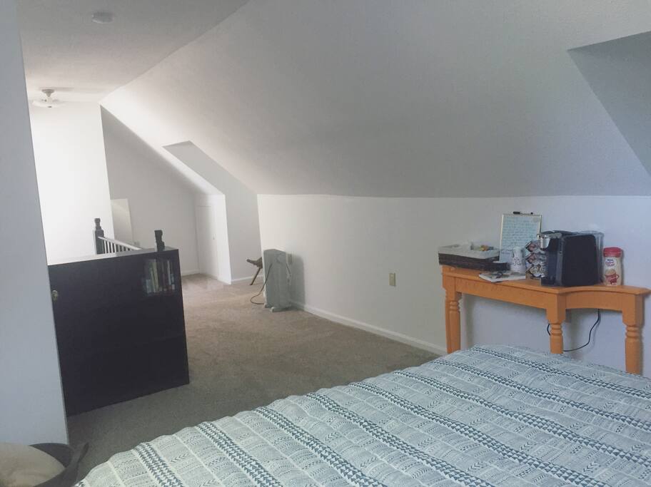 Private Bedroom w/ ensuite bathroom