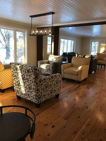 Country stay on the 22 acre vineyard & winery gallery image 4