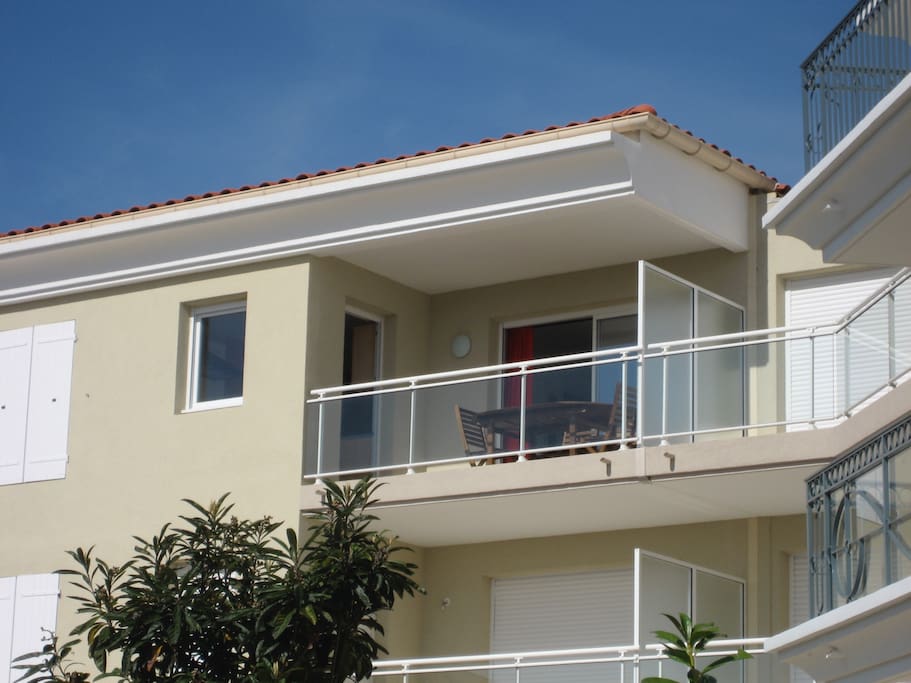 Top floor apartment