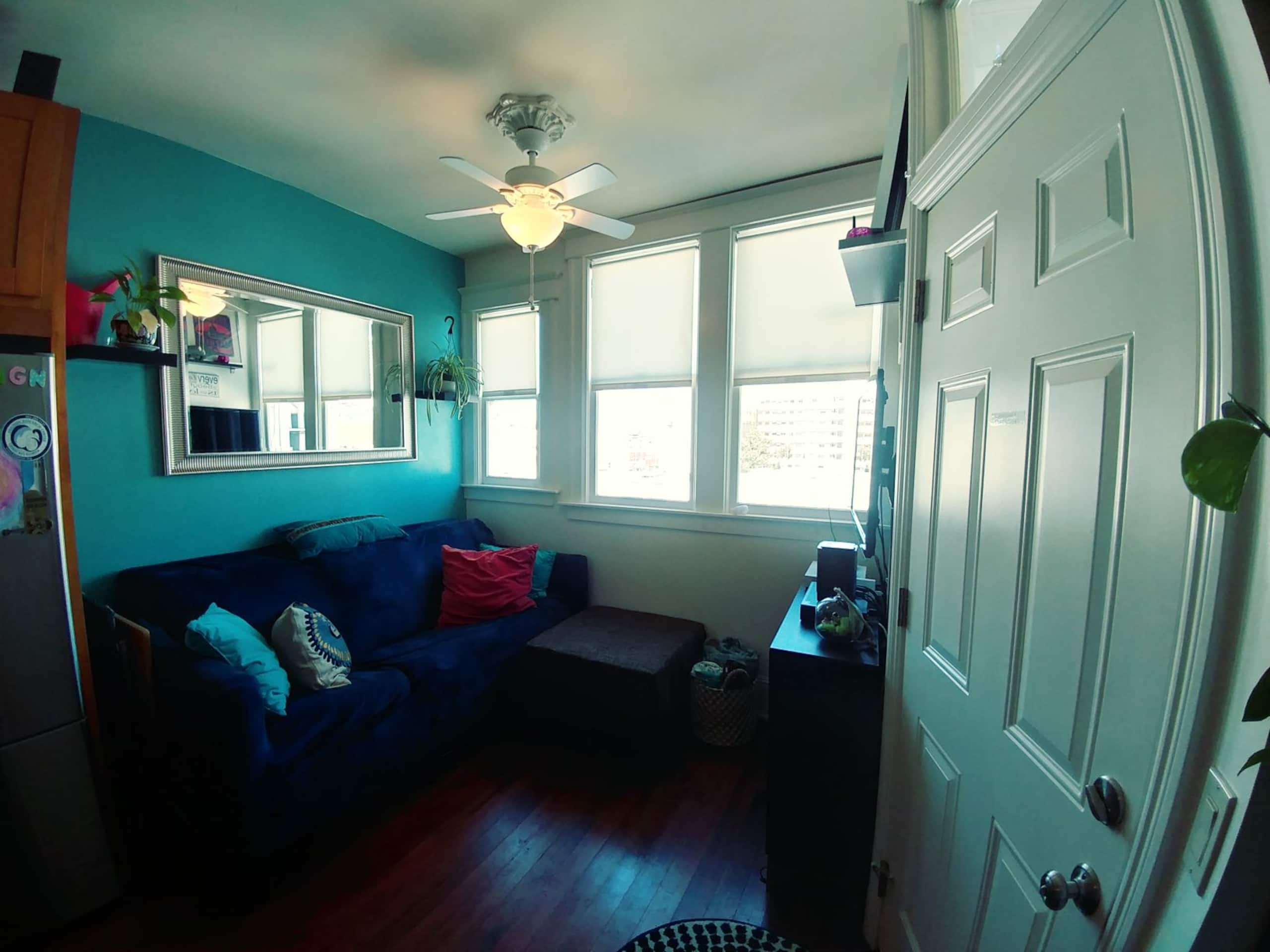 Beautiful Nob Hill Apartment with Perfect Location - Image 12