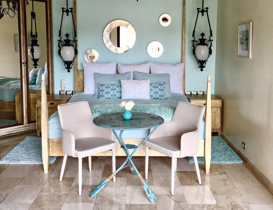 King Size Pillow Top Mattress with Mirrored Closet and Marble Floors