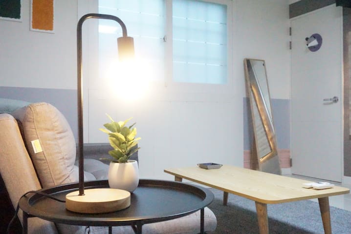 Alin'sHome1 / Young