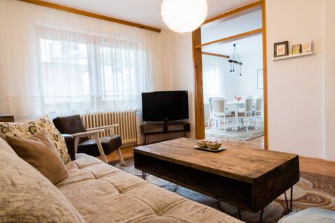 New Sarajevo Apt with 3 bedrooms & private garage