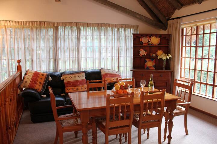 Plotsklaps Self-Catering Holiday Home (sleeps 5) gallery image 5