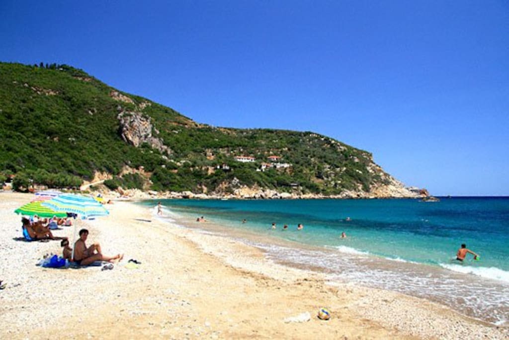 Paltsi Magnisia beach