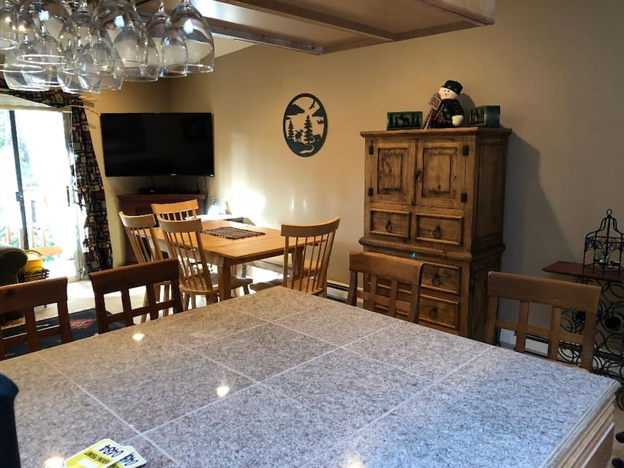 Kitchen Counter/Entertainment Center