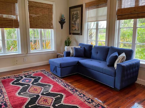 Successful Airbnb property: Old Florida Charm near Beaches in Port Charlotte
