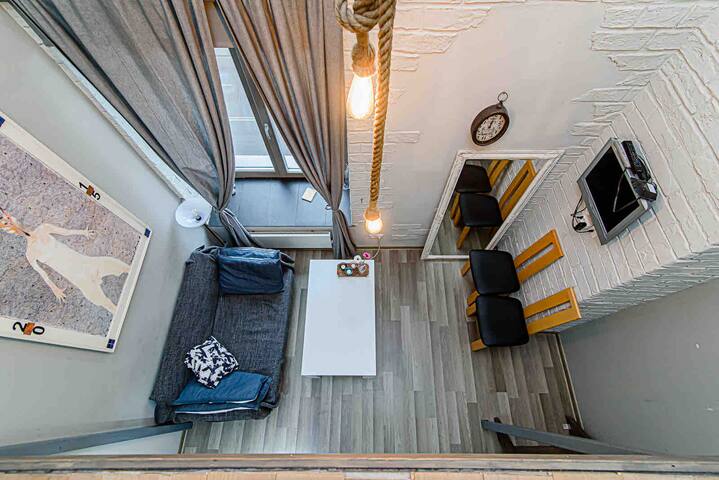 Nice Cozy loft apartment near city center!!!