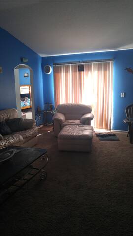 Single room in perfect neighborhood