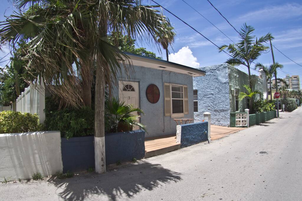 This is your Private , Executive Beach Cottage!