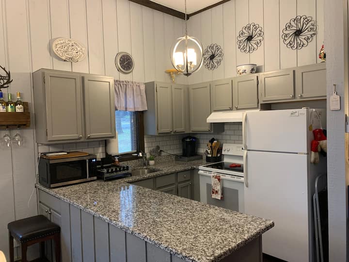 Great Townhome Relax with your family in country Townhouses for Rent