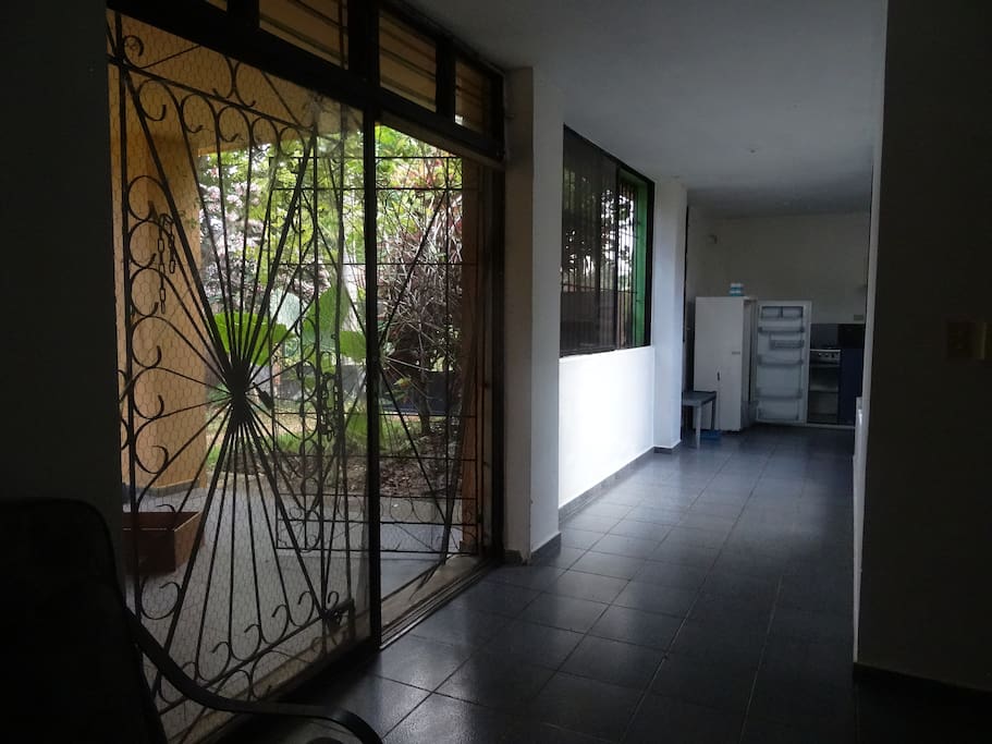 Entrada / Entrance / Entrée