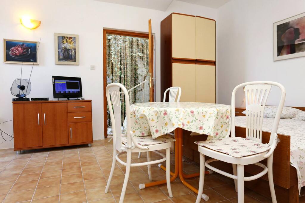Dining room, Surface: 6 m²