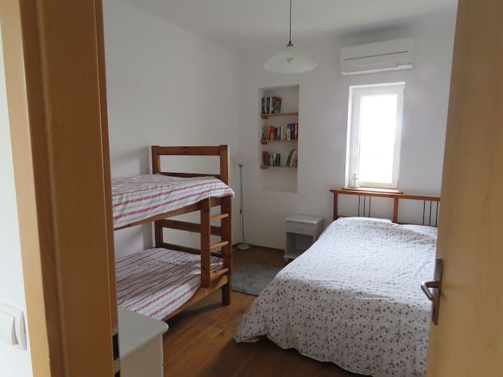 غرفة النوم 1