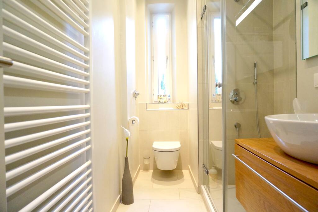 Dusche & WC