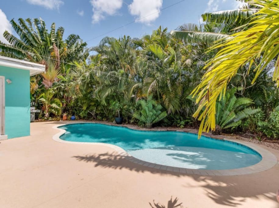 pool area