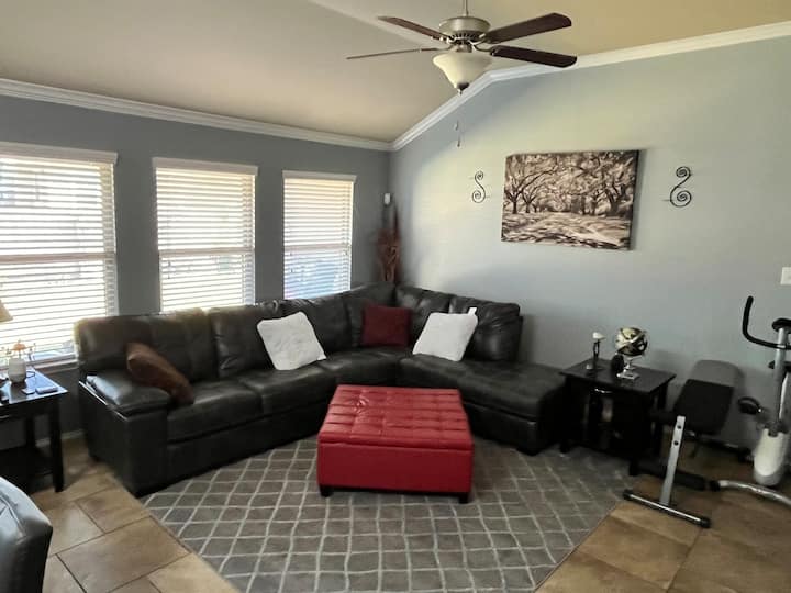 Travel Nurse's Home Away From Home - Kyle, TX